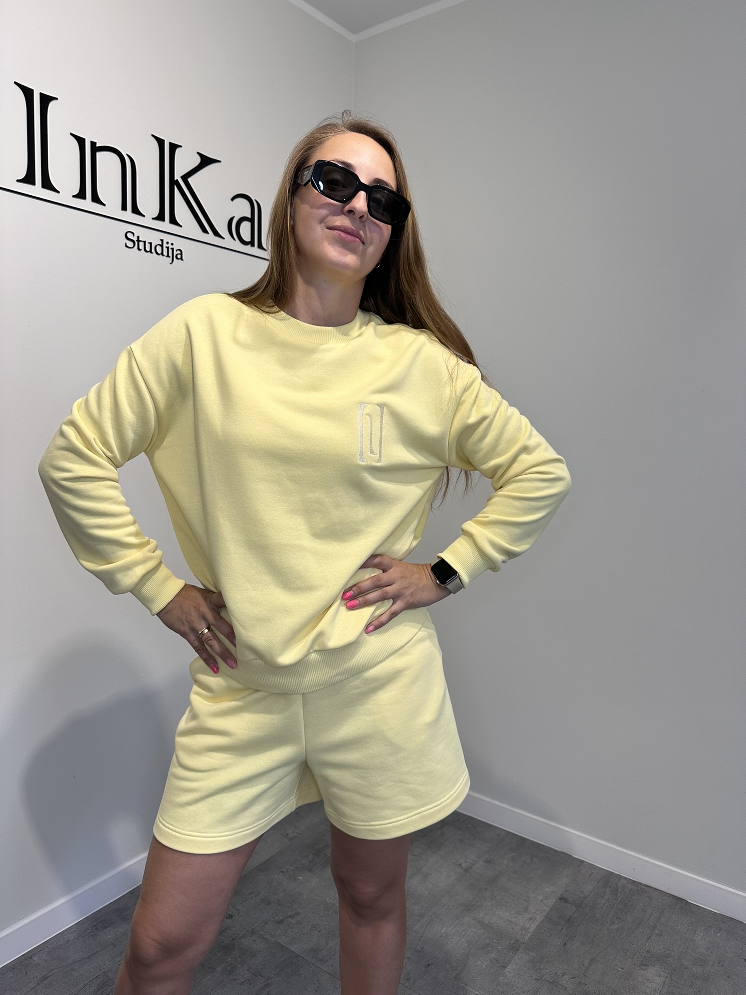 Džemperis ir šortai "Butter yellow"